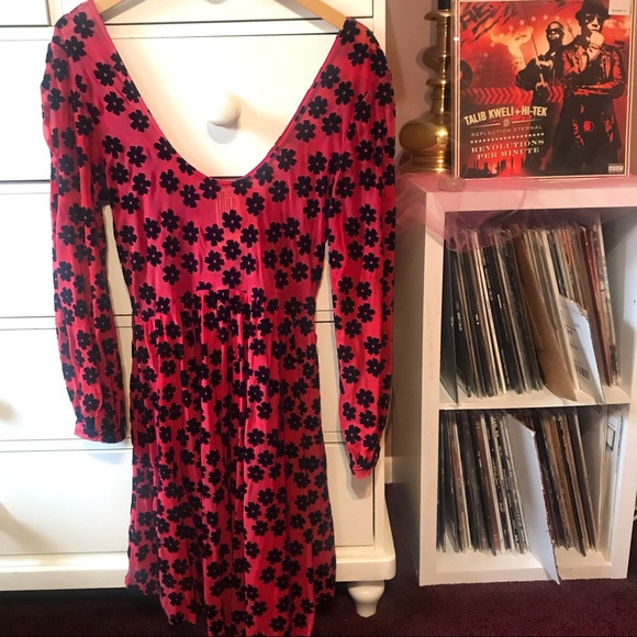 FP Rare 90‘s Velvet Babydoll Printed Long Sleeve Dress Free People Red Blue Med